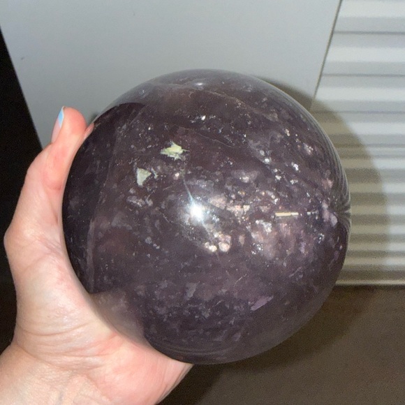 Fluorite Sphere - Picture 10 of 11